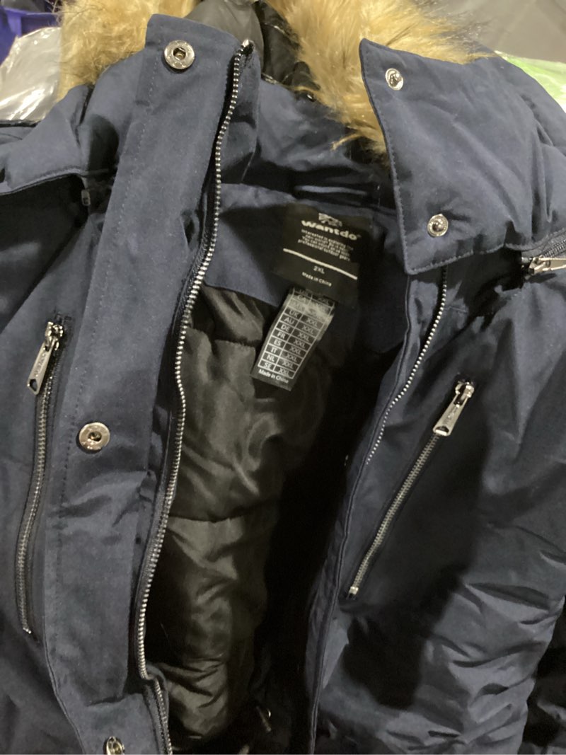 Condition photo showing Good Condition for wantdo women's quilted winter coat warm puffer jacket thicken parka with removable hood xx-large navy