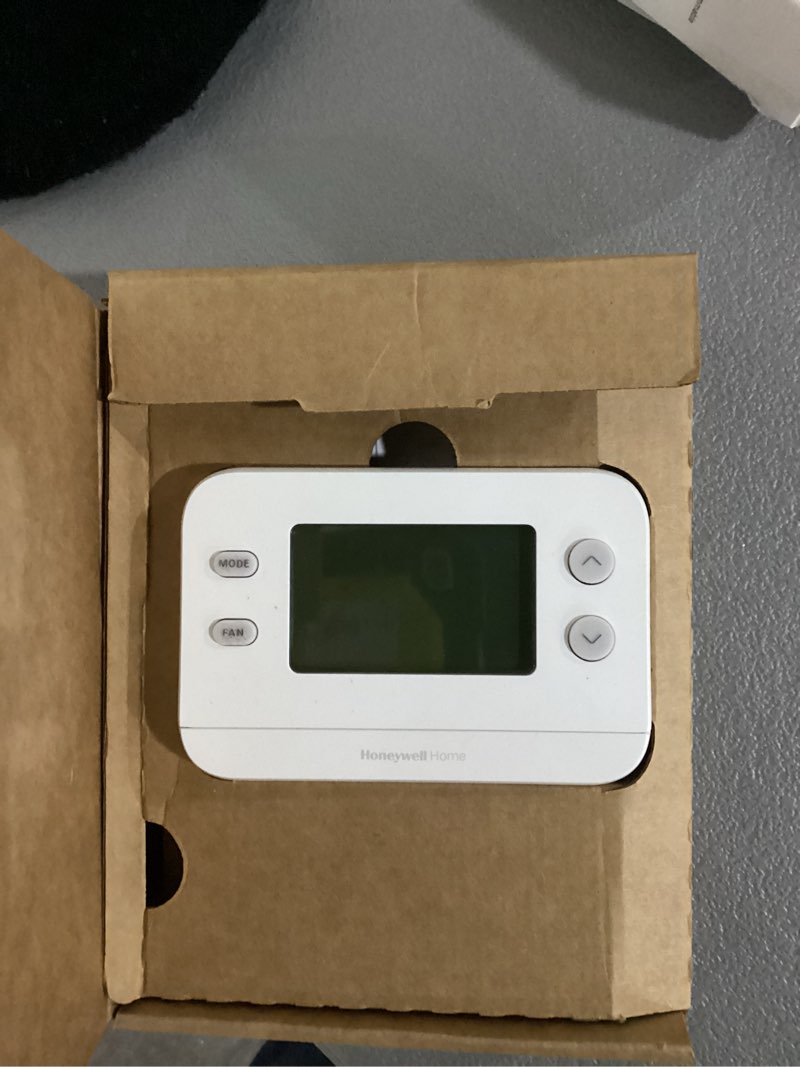 Condition photo showing As Is for Honeywell Home X1N 24-Volt Mechanical Non-Programmable Thermostat Single-Stage Heating