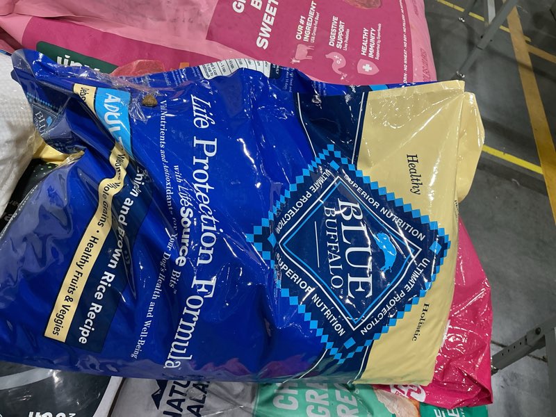 Condition photo showing Good Condition for blue buffalo life protection formula adult dry dog food, helps build and maintain strong muscles, made with natural ingredients, chicken & brown rice recipe, 15-lb. bag
