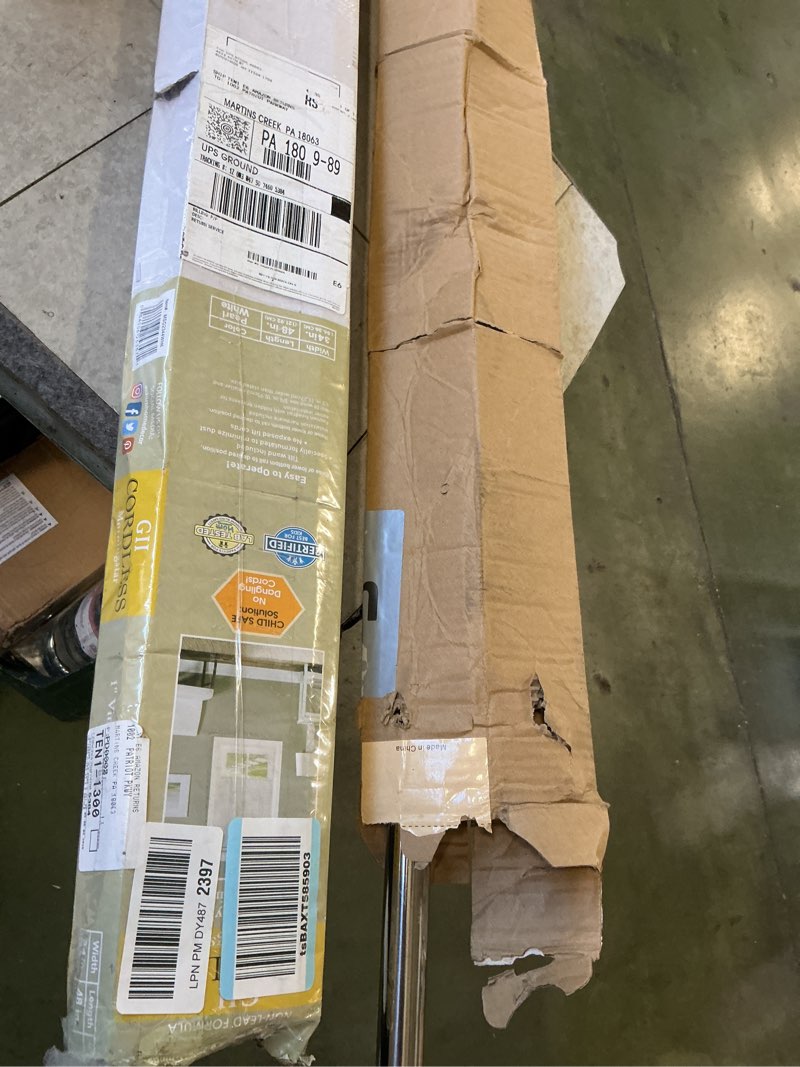 Asseoted item cordless window / curtain rod 