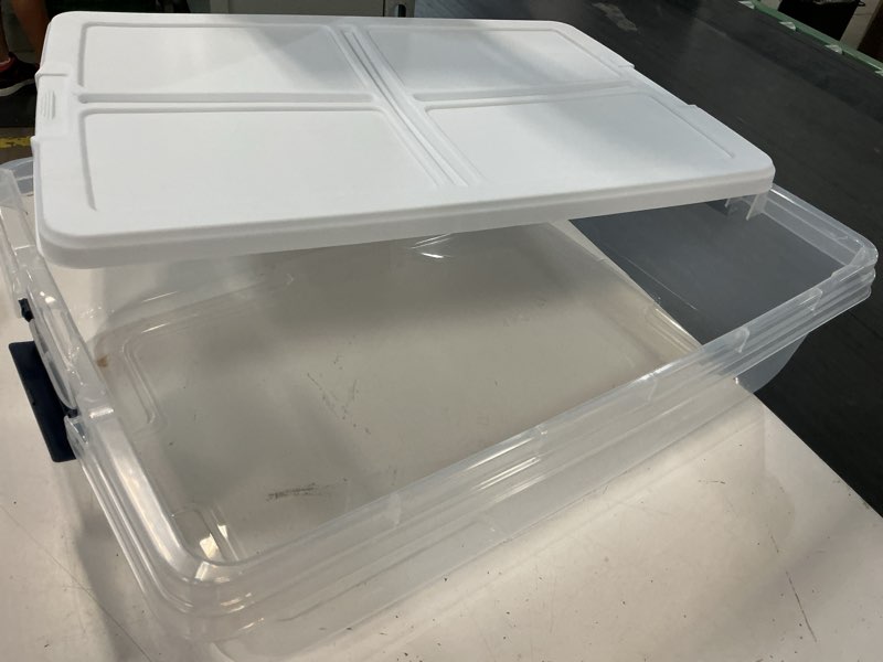 Condition photo showing Good Condition for project source medium 8.5-gallons (34-quart) clear, white tote with latching lid