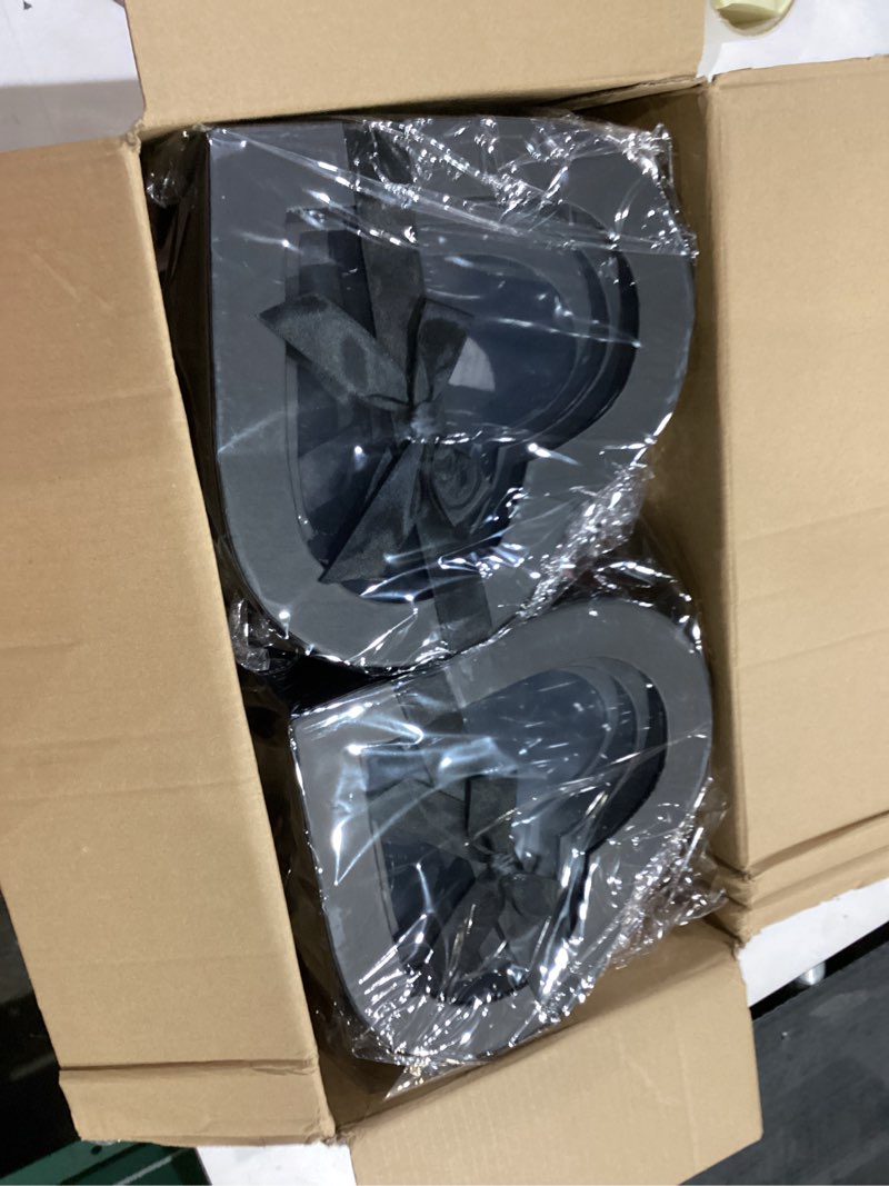 Condition photo showing New/Like New for 12 Pcs Valentine's Day Heart Shaped Boxes for Flower Arrangements Heart Gift Box with Transparent Window Lids for Bridesmaid Proposal Wedding Birthday, 3 Sizes(Black, Pink)