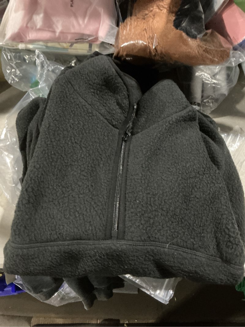 Condition photo showing Good Condition for fleece sweatshirts for women cropped long sleeve half zip pullover sherpa jacket warm fuzzy coats with pockets black x-large