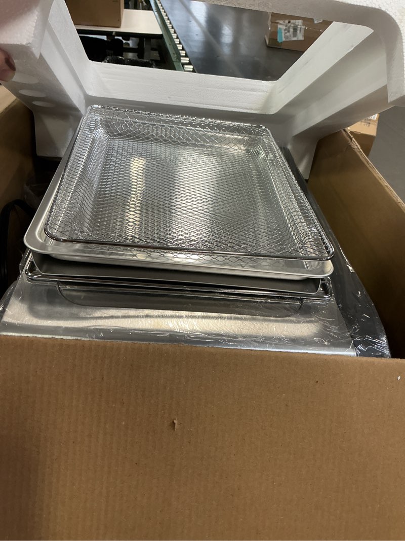 Condition photo showing Good Condition for Instant Pot 6-Slice InstantHeat 10-in-1 Air Fryer Toaster Oven, Air Fry, Roast, Bake, Sear Crisp, Toast, Bagel, Broil, Dehydrate, Reheat, and Make Pizza 6-Slice Toaster Oven