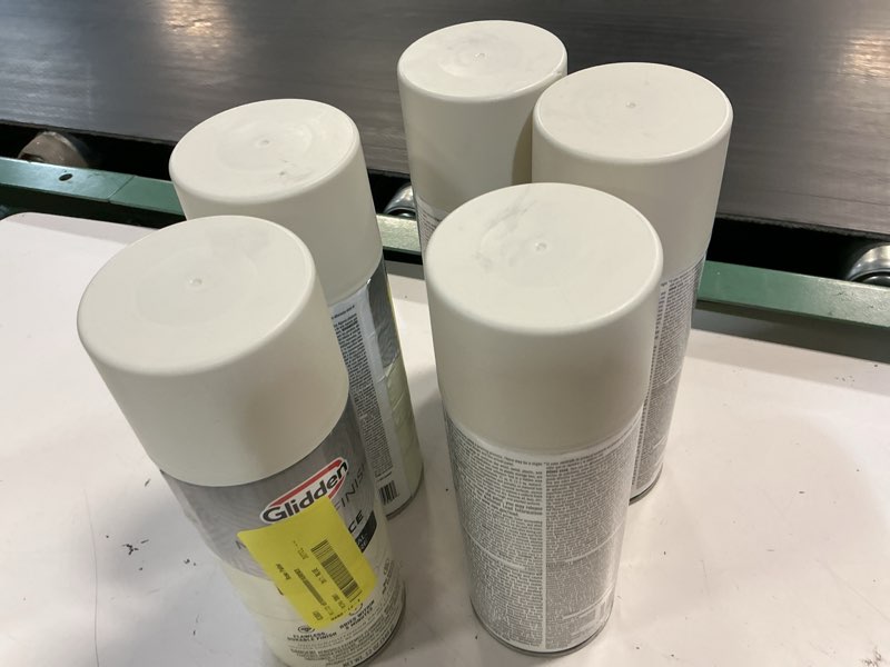 Condition photo showing Good Condition for 5 pcs glidden master finish 12 oz. satin in the buff interior/exterior all surface spray paint and primer