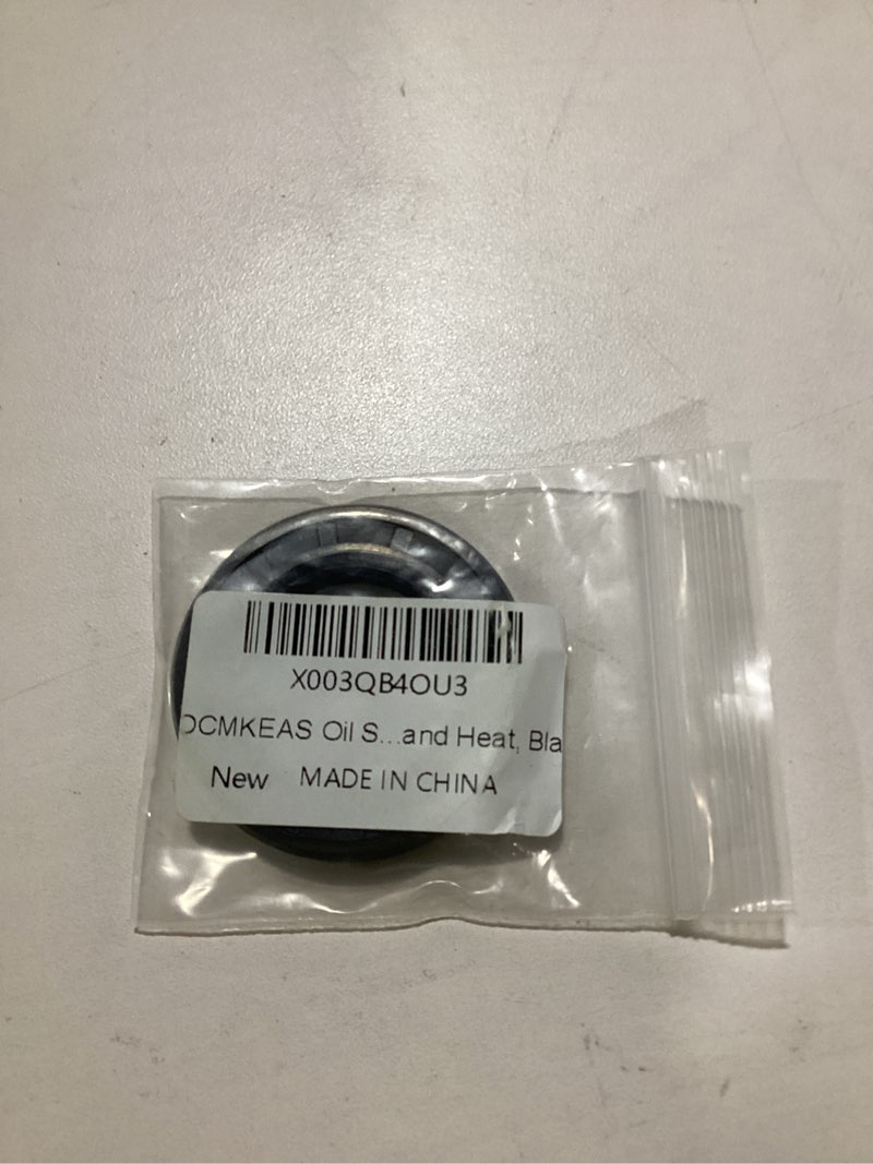 FOCMKEAS Oil Seal O Ring 47mm OD 28mm ID 7mm Width, TC Nitrile Rubber Cover Double Lip with Spring f