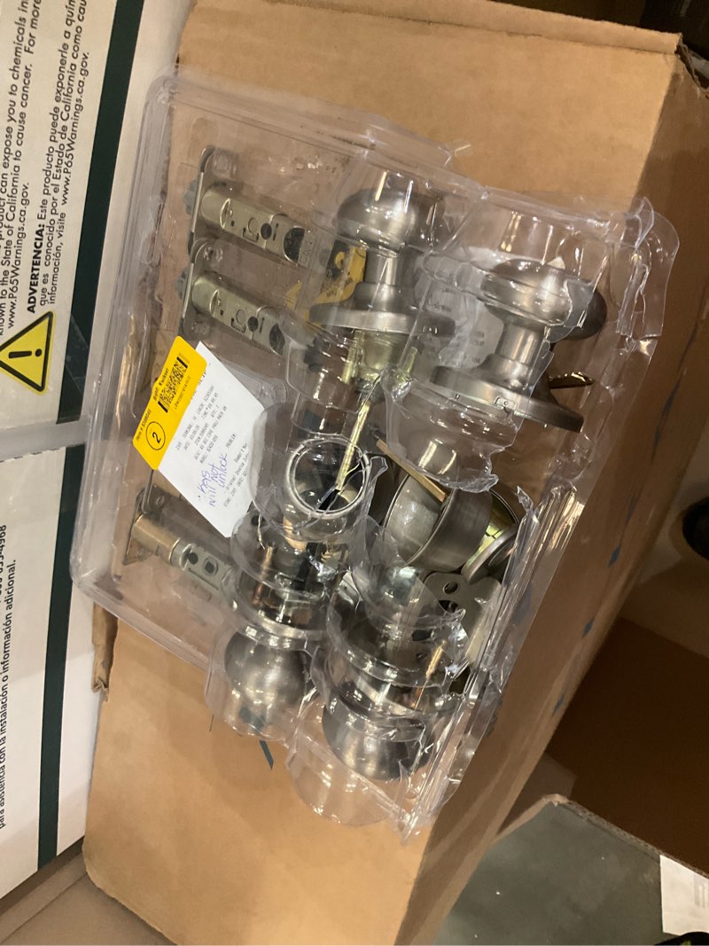 kwikset cove satin nickel exterior single-cylinder deadbolt and keyed entry doorknobs