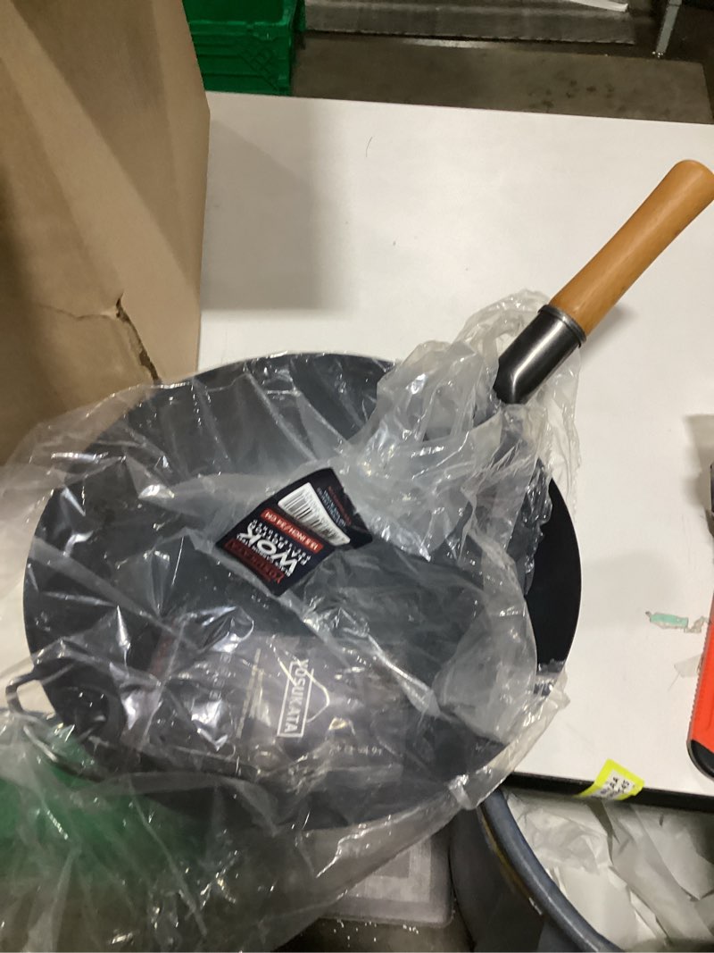 Condition photo showing New/Like New for YOSUKATA 13.5" Carbon Steel Wok Pan – Pre-Seasoned Flat Bottom Pow Wok for Stir Fry, BBQ, Grill & Camping – Traditional Japanese Chinese Cookware – Compatible with Induction, Electric, Gas, Open Fire