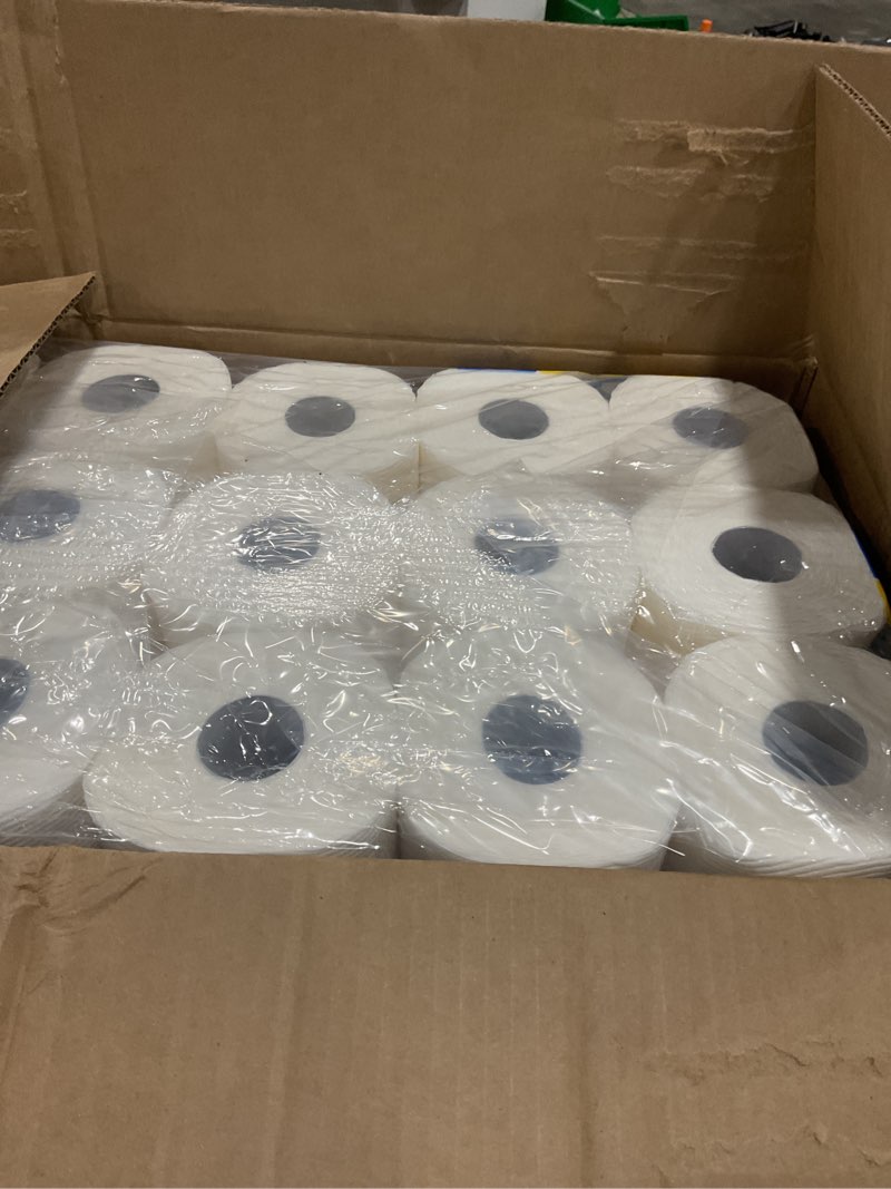 Condition photo showing New/Like New for scott paper towels, choose-a-sheet, 30 double rolls = 60 regular rolls (108 sheets per roll) 108 sheets (pack of 30) white