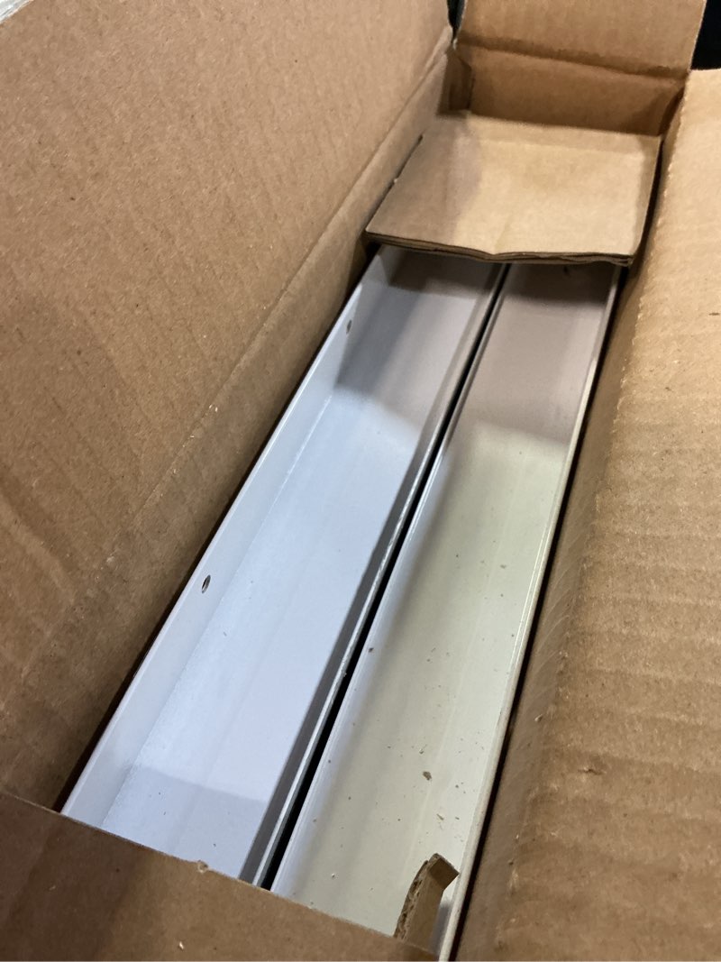 Condition photo showing Good Condition for neatiease 2 pack shed window, 12 x 18 flush mount window with tempered glass and fiberglass screen for shed, chicken coop, playhouse, household, garage 12"x18" white