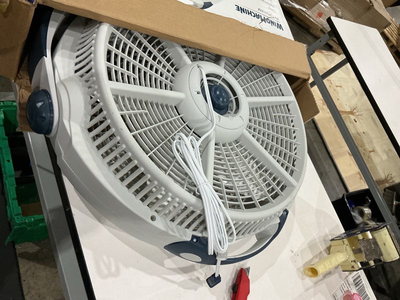 Condition photo showing Good Condition for lasko wind machine 20  3-speed tilt mechanism floor fan  gray  3300
