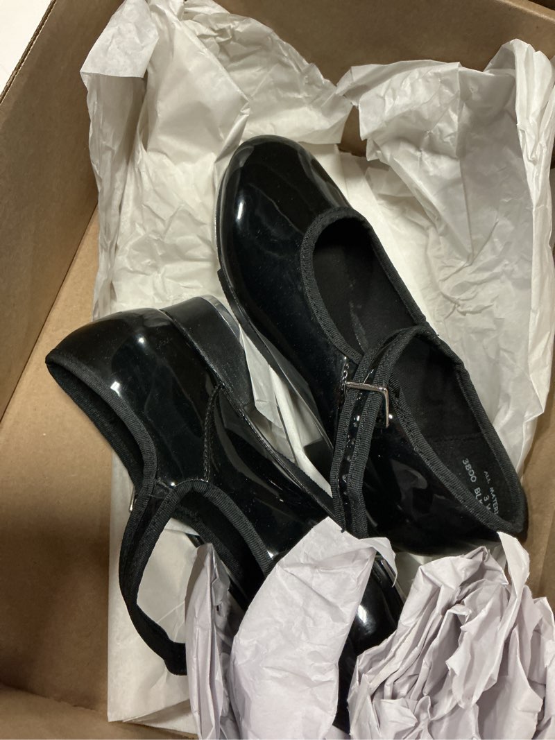 Condition photo showing Good Condition for capezio womens student footlightdance shoe 3 black
