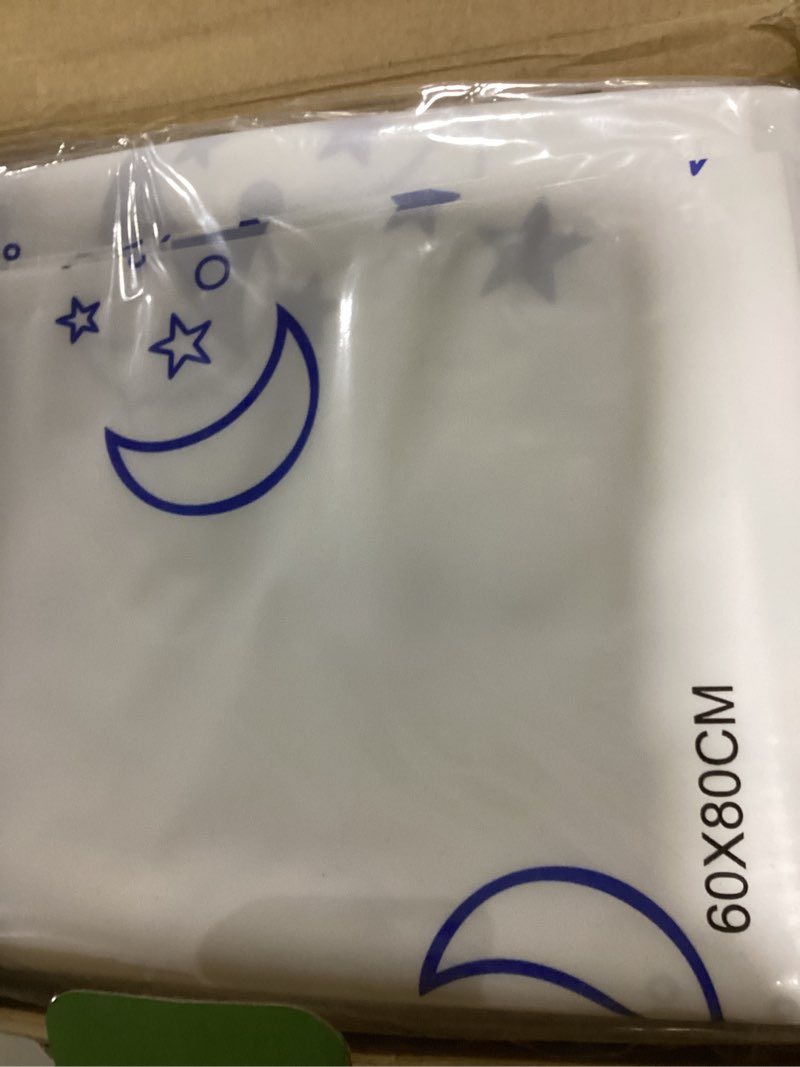 Condition photo showing New/Like New for Vacuum Storage Bags with Electric Pump, 8-Pack Large Vacuum Seal Bags for Clothing Vacuum Bags for Travel Packing and Home Bedding Blankets Organization B-8 Pack