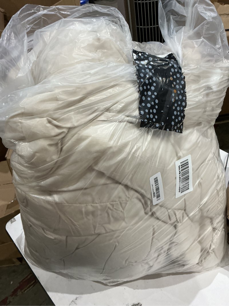Condition photo showing As Is for muxhomo queen size comforter set beige, 3 piece solid bedding for all seasons, warm down alternative bed set includes 1 lightweight comforter (90"x90") and 2 pillowshams (20"x26") 01 - beige queen(90"x 90")