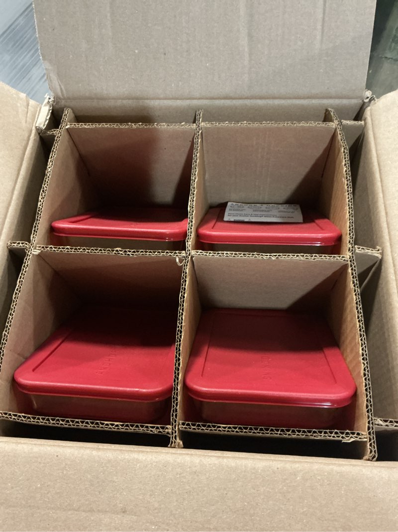 Condition photo showing Good Condition for Anchor Hocking SnugFitTM Rectangular Food Storage Containers with Lids (4-Piece, 3-cup, Red, oven-safe)