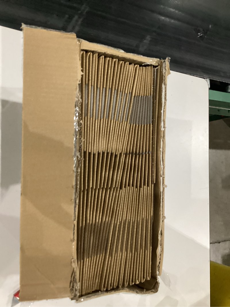 Condition photo showing Good Condition for WIFTREY 8x6x4 Shipping Boxes 20 Pack for Small Business, White Corrugated Cardboard Mailer Boxes, Small Mailing Gift Boxes for Packaging 8x6x4 - 20 Pack White