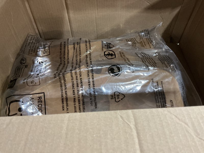 Condition photo showing Good Condition for flower bags,100 packs,flower bags for bouquets,kraft paper flowers gift bags with handle,suitable for flower shops, weddings, valentine's day, birthday parties, thanksgiving, home decoration (13.8inches)