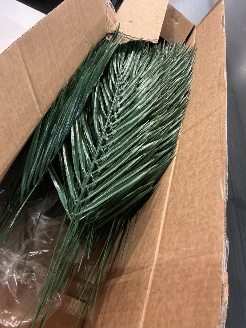 Condition photo showing Good Condition for jexine 100 pcs easter palm leaves for palm sunday artificial fake branches tree stems large faux greenery plants fronds for church holy week hawaiian jungle wedding party decoration (18.9 x 7) 100 18.9 x 7"