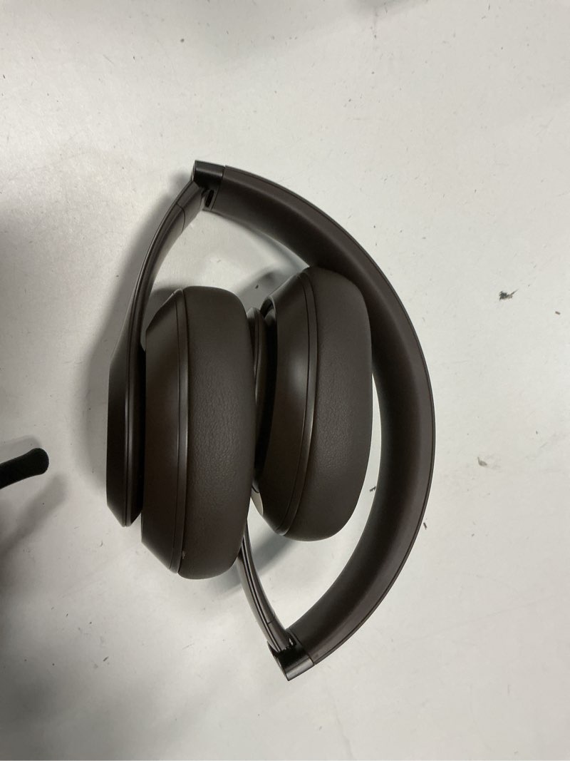 Condition photo showing Good Condition for Beats Studio Pro - Premium Wireless Over-Ear Headphones- Up to 40-Hour Battery Life, Active Noise Cancelling, USB-C Lossless Audio, Apple & Android Compatible - Deep Brown Deep Brown Beats Studio Pro