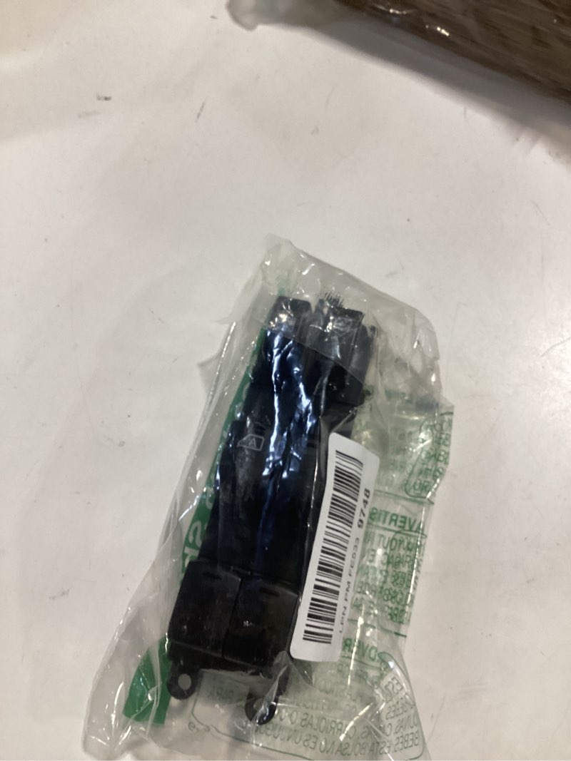 Condition photo showing Good Condition for 83071-SC080 Power Window Switch 83071SC080 Fit for Subaru Forester 2011 2012 Window Switch, Front Left Driver Side