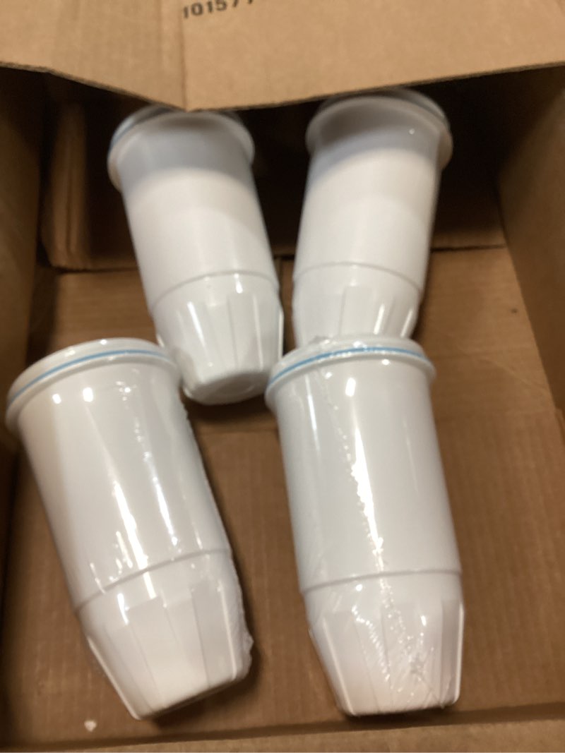 Condition photo showing New/Like New for water filter replacement compatible with zero pitcher and dispenser zr-001 zr-017 zr-004 zp-006 zd-013 zs-008, multi-stage filter system, reduce lead, chromium, and pfoa/pfos, pack of 4, by desenruis