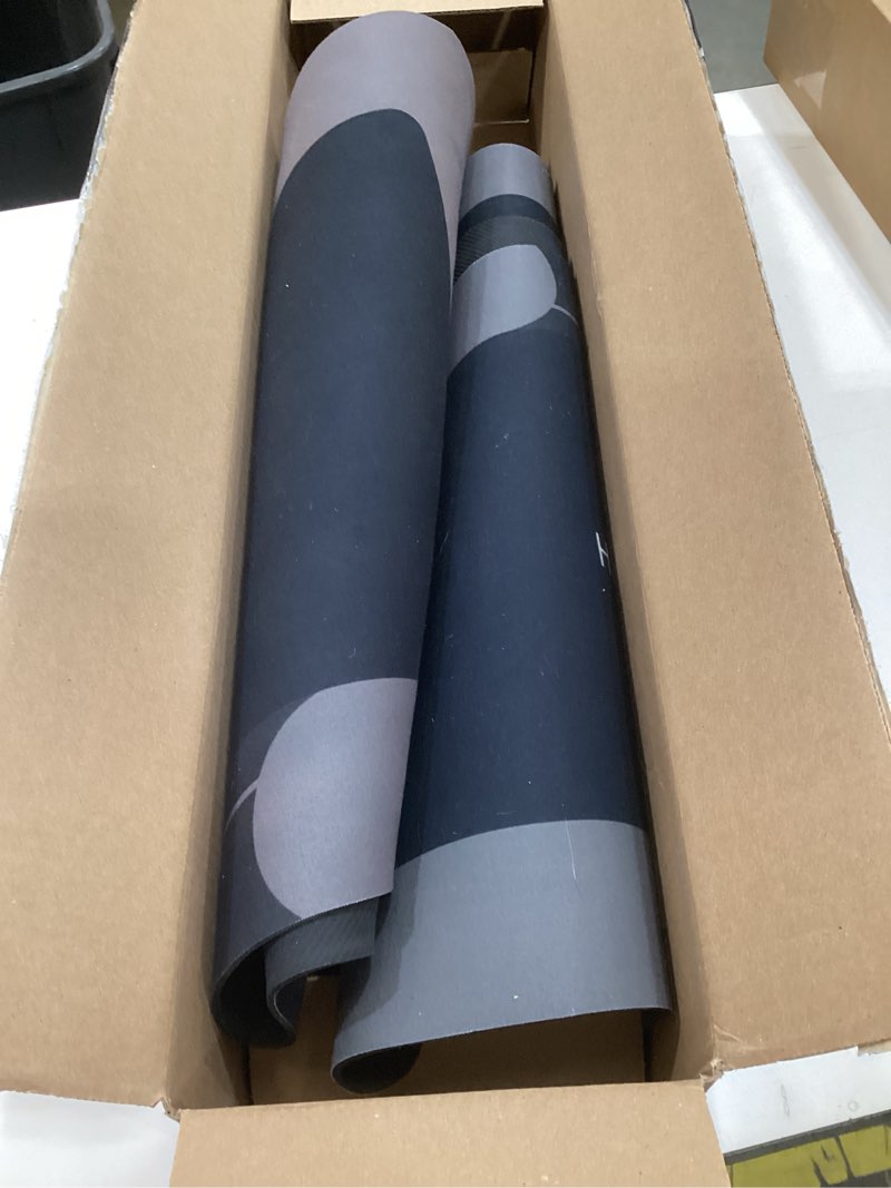 Condition photo showing As Is for hellotree 3pcs bath mat rug rubber non slip quick dry rug sets super absorbent thin bathroom rugs fit under door dark grey washable bathroom floor mats for in front of bathtub, shower room, sink 1'8" x 3'11" (u-shape) dark grey