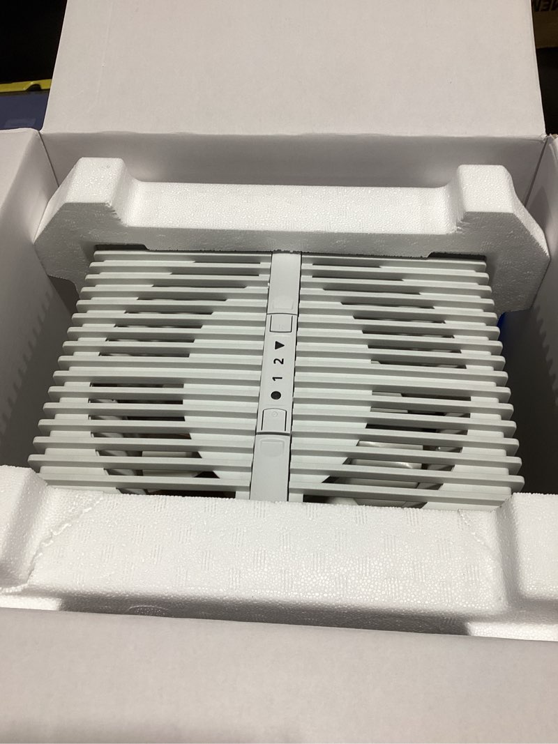 Condition photo showing Good Condition for Venta LW15 Original Humidifier White - Filter-Free Evaporative Humidifier for Spaces up to 300 ft² White 300 ft²