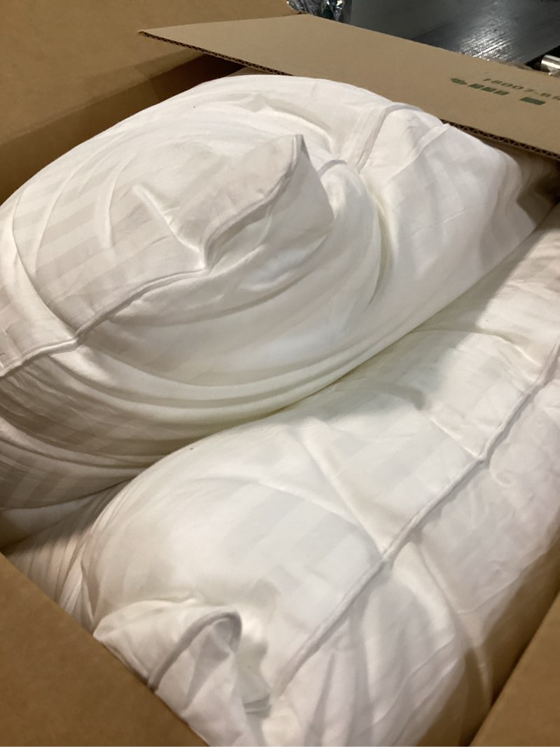 Condition photo showing As Is for MIULEE 24x24 Pillow Inserts, Firm and Fluffy Decorative Square Throw Pillows for Couch Sofa Bed, Down Alternative with 100% Cotton Cover Pack of 2 2 24x24 Inch