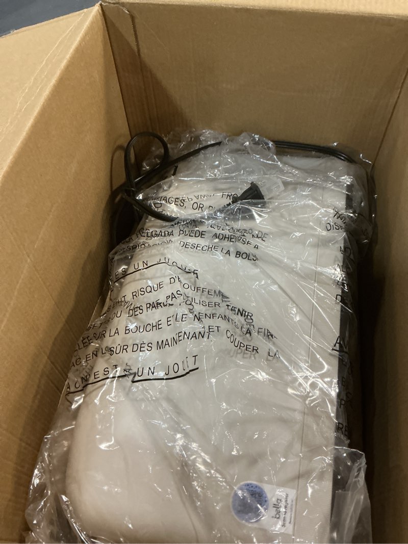 Condition photo showing Good Condition for Café Express Finish 2-Slice Toaster | Extra-Wide Slots, Extra Lift for Waffles, Pastries, Texas Toast & More | 4 Pre-Set Functions, 8 Shade Options | Countertop Kitchen Essentials | Matte White 2-Slice Matte White