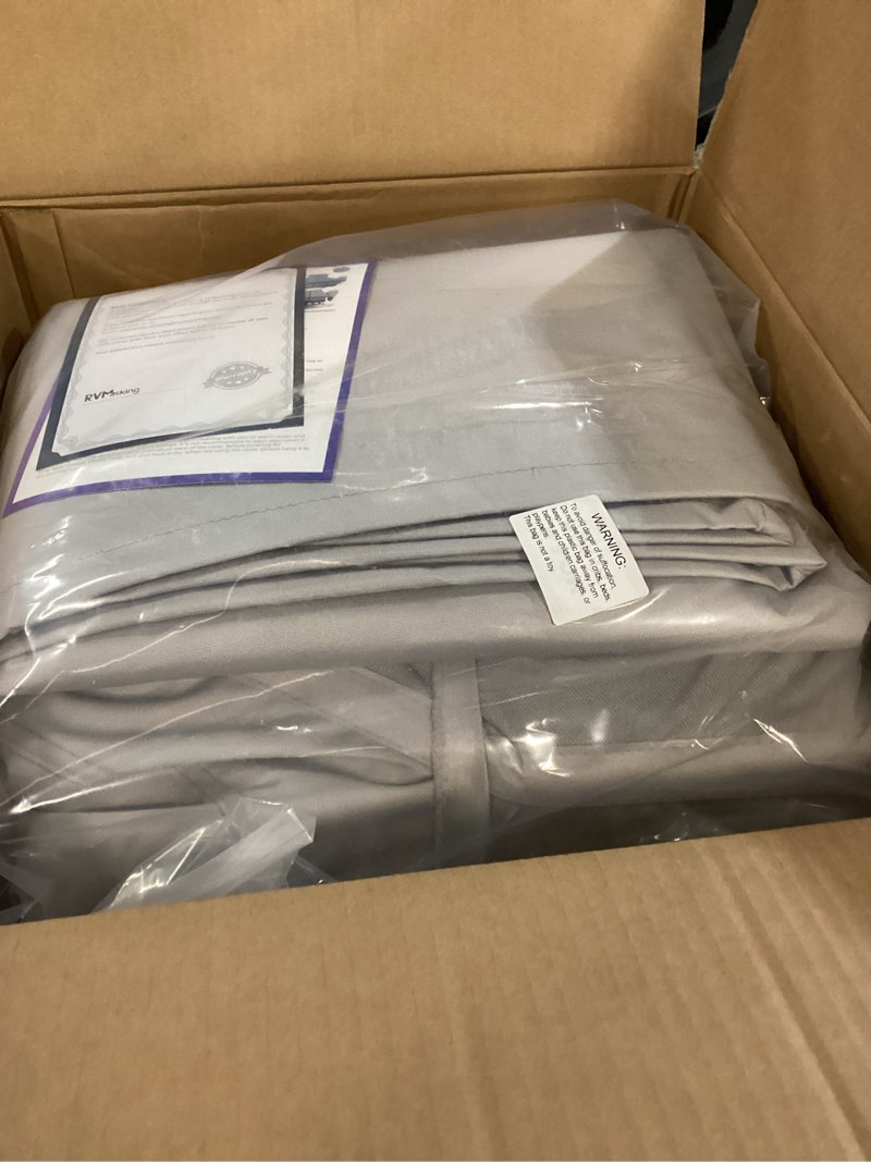 Condition photo showing Good Condition for RVMasking Upgraded 1200D T-Top Boat Cover 100% Waterproof Heavy Duty Tear-Resistant Polyester with Motor Cover for Center Console Boat with T TOP Roof, 22'-24' Long Beam Width up to 116", Gray Length:22'-24', Beam Width up to 116" Gray