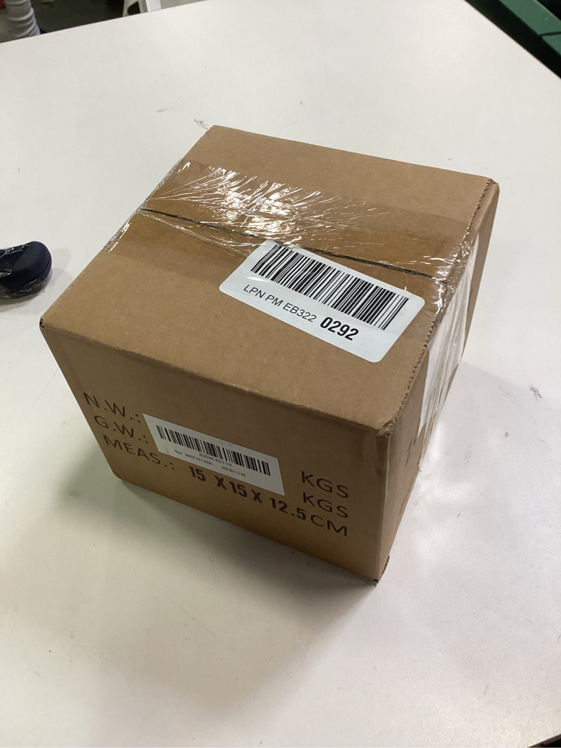 https://lotting-media.assets.bidfta.com/lotting_7d89fda8-4a81-4b3e-bf69-228568d6dedf