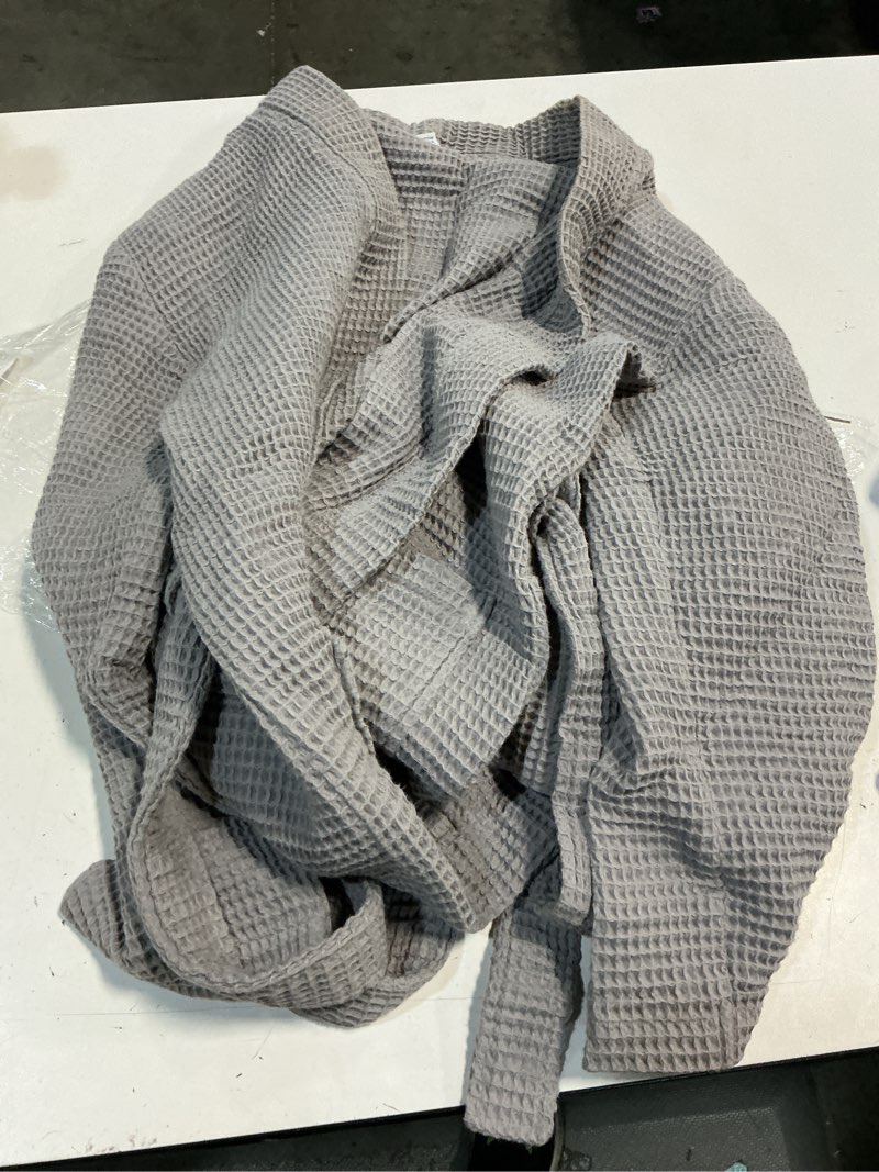 Condition photo showing Good Condition for quince organic turkish waffle robe, l, grey