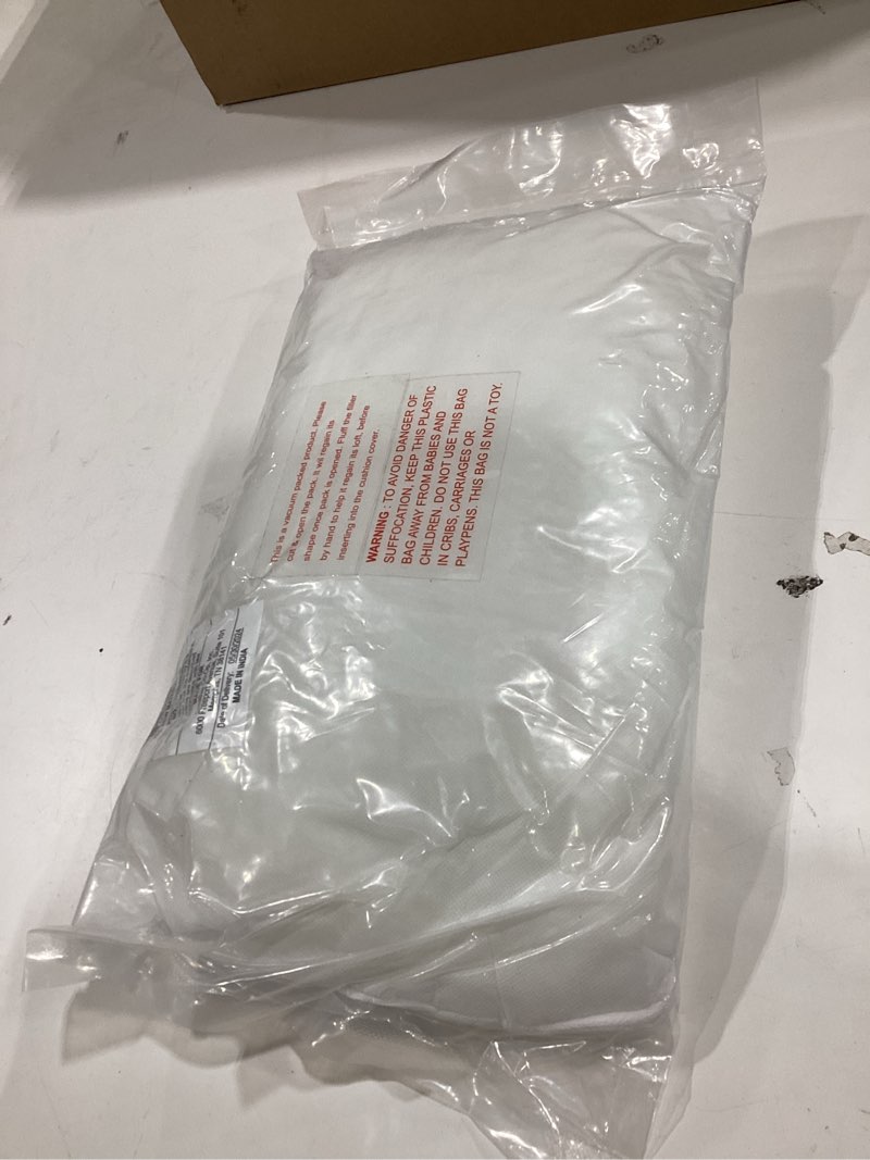 Condition photo showing New/Like New for pillow insert