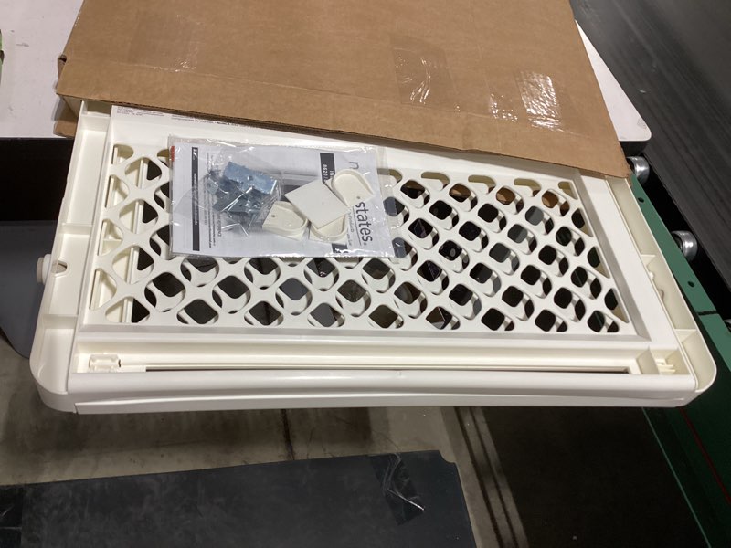 Condition photo showing New/Like New for Toddleroo by North States - Supergate Ergo Baby Gate: Plastic Baby Gate for Stairs & Doorways - Adjustable Indoor Safety Gate - Made in USA - 26 to 42 Inches Wide - 26 Inches Tall - Ivory