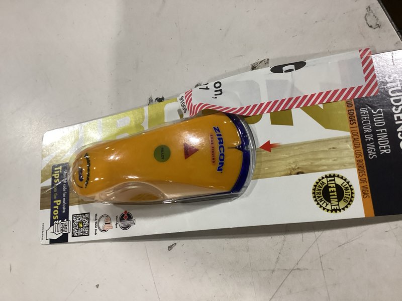 Condition photo showing Good Condition for Zircon StudSensor L20 Stud Finder 0.75-in Scan Depth Wood stud Finder
