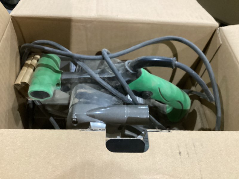 Condition photo showing As Is for (Dirty, used)  Metabo HPT Belt Sander | 3 x 21 Inch | For Woodworking | Variable Speed | 9.0 Amp Motor | Soft Grip | 5-Year Warranty | SB8V2 Metabo HPT SB8V2