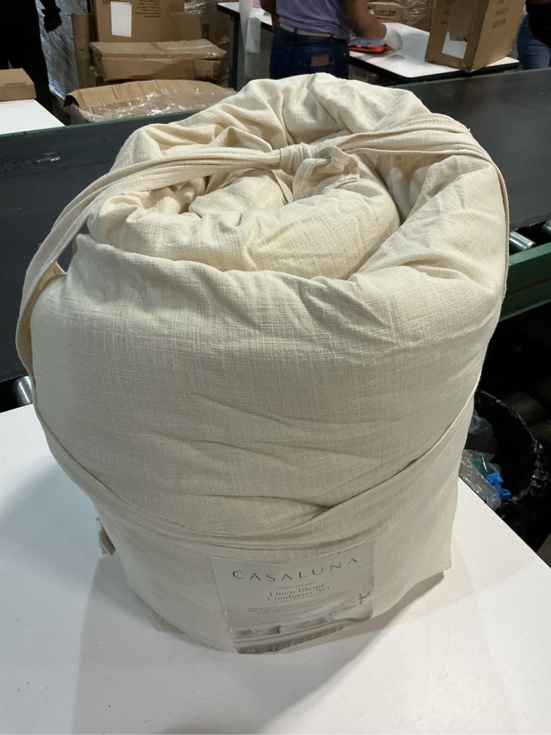 Condition photo showing Good Condition for full/queen heavyweight linen blend comforter & sham set natural - casaluna™: rayon, cotton, zipper closure