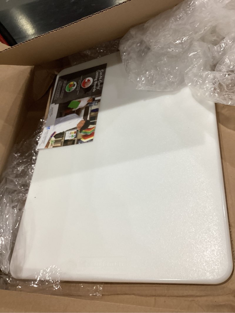 Condition photo showing Good Condition for san jamar cb152012wh cut-n-carry color cutting boards, plastic, 20w x 15d x 1/2h, white 15"l x 20"w white