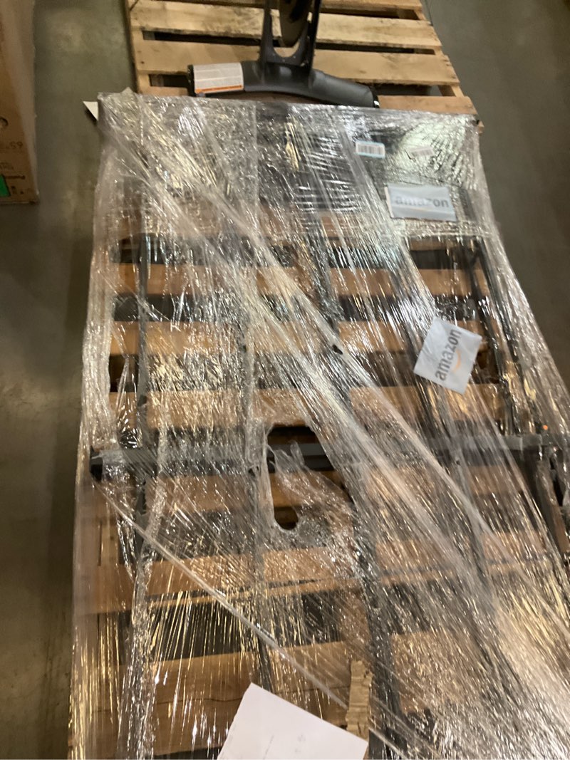 Condition photo showing As Is for Metal frame