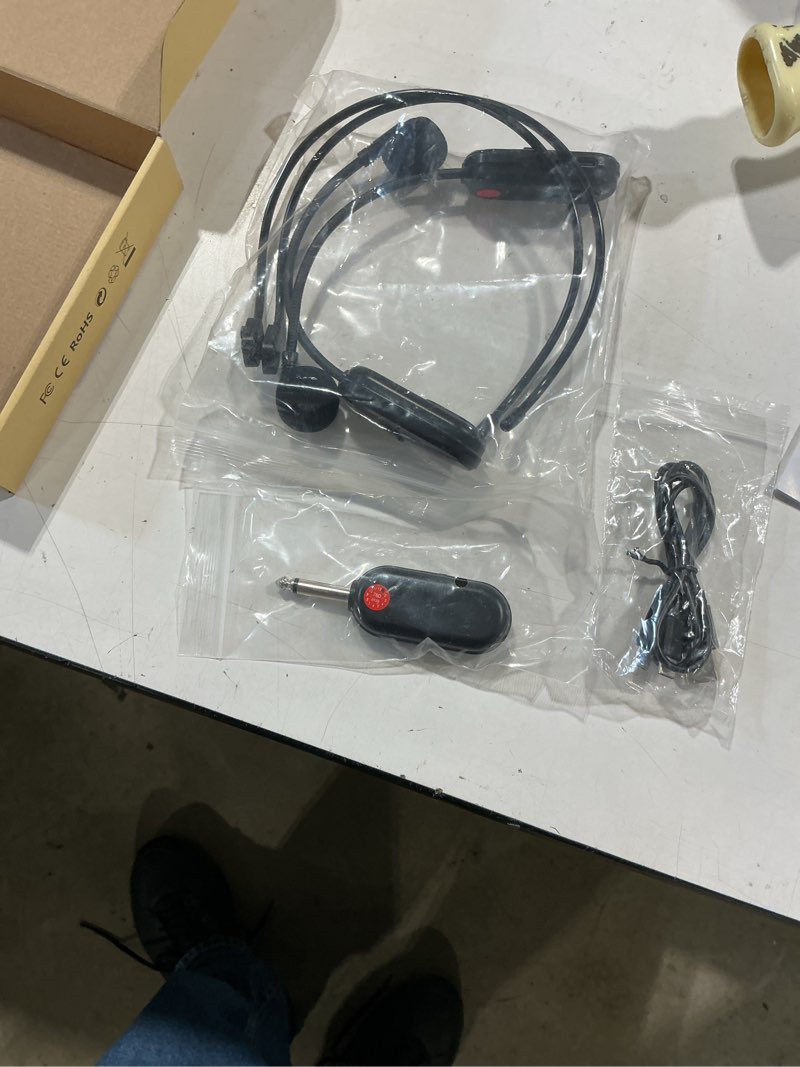 Condition photo showing Good Condition for wireless microphone headset double professional: cordless mic head for two people, heads handheld mics 2 in 1- usb-c rechargeable - 1/4'' and 1/8'' plug for pa system, voice amplifier,teaching,fitness black1