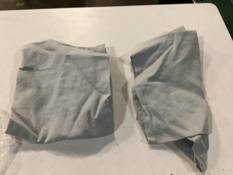 Condition photo showing New/Like New for european linen gingham pillowcase set, king, blue fog gingham
