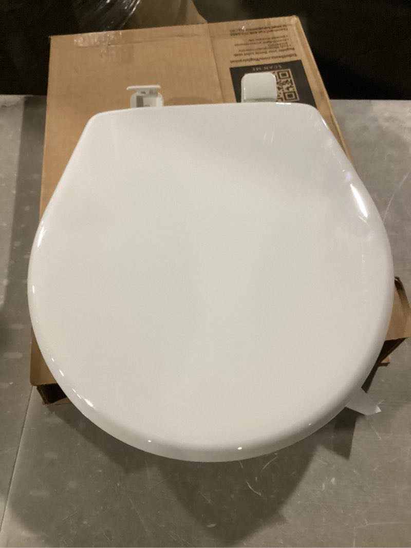 Condition photo showing As Is for mayfair caswell modern slow close toilet seat, durable plastic seat, made in usa, round, white round 1 seat