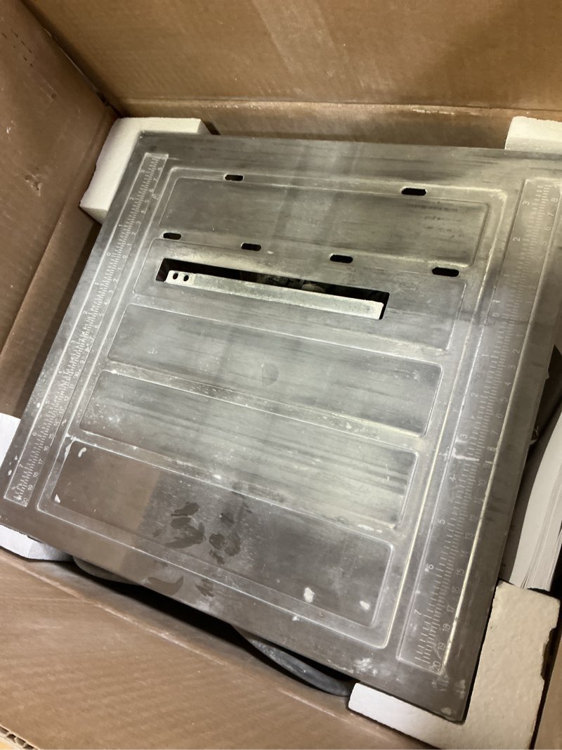 Condition photo showing As Is for skil 7-inch wet tile saw - 3540-02