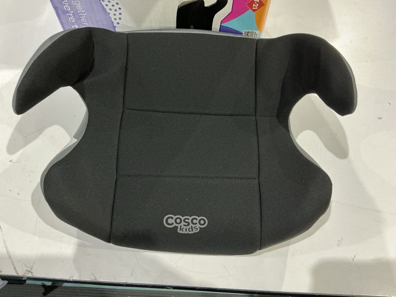 Condition photo showing Good Condition for rise lx booster car seat fossil black