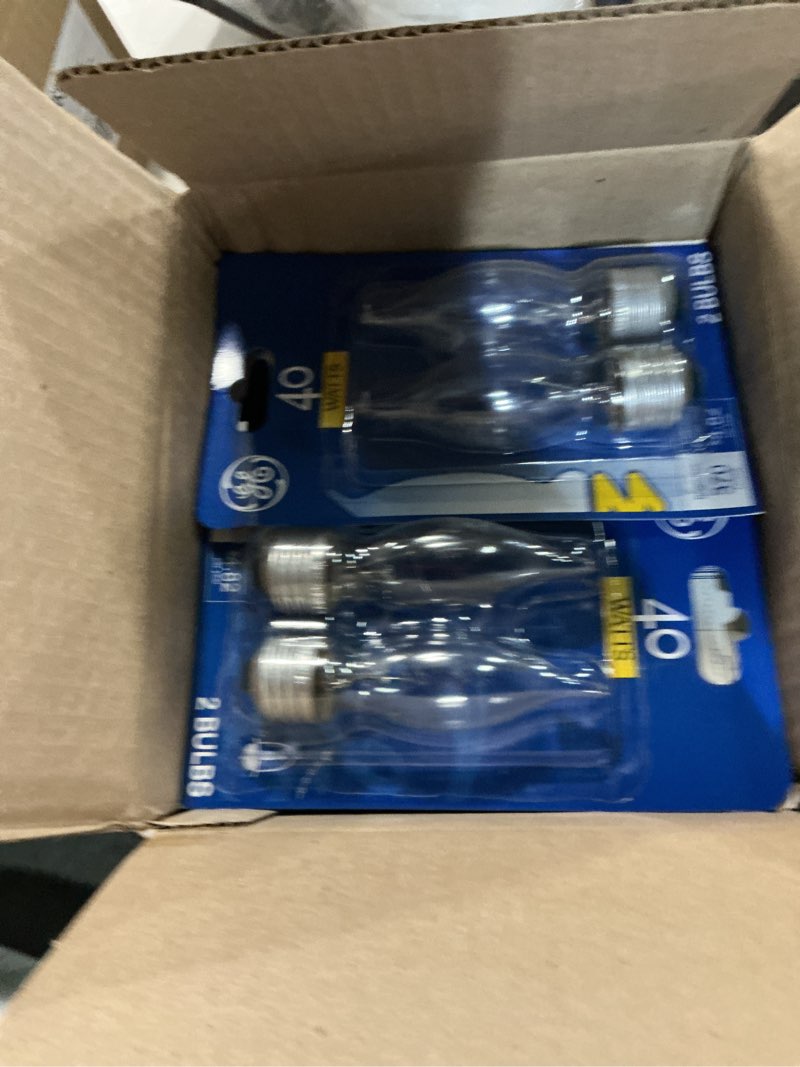 Condition photo showing New/Like New for (6 pack)ge 40 watt fan chandelier bulb, 2 ct