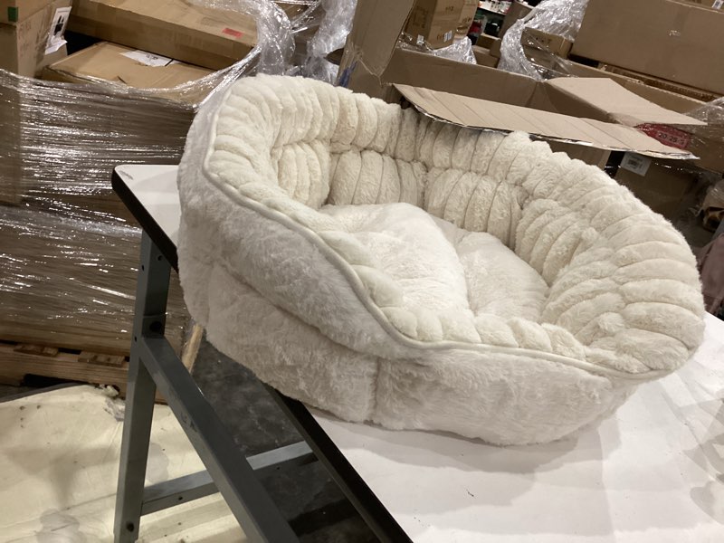 Condition photo showing Good Condition for bedsure comfyfleece™ medium dog bed, washable cute pet bed, super soft corduroy round cat bed with anti-slip bottom, 26''x26''x9'', cream 26''x26''x9'' cream