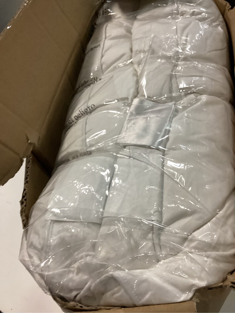 Condition photo showing Good Condition for globon luxury down pillow king size, firm hotel collection bed pillow with 100% cotton cover, down surrounded feather pillow, 20x36 inches (1 pack) goose down blend king size(pack of 1)