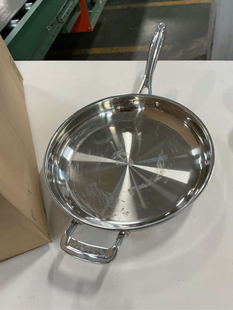 https://lotting-media.assets.bidfta.com/lotting_7ddd9975-cafe-478c-8a12-0ddd92c58746