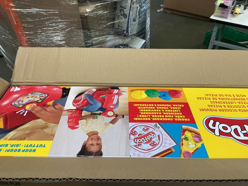 Condition photo showing Good Condition for Play-Doh Pizza Delivery Scooter Playset, Large Ride-On Play Food Preschool Toys, Toy Pizza Set for Kids, Arts & Crafts for Boys & Girls, Ages 3+