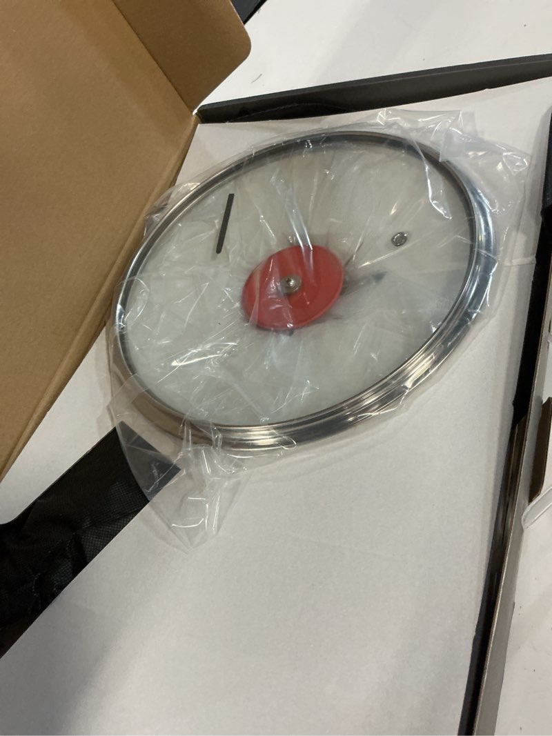 Condition photo showing Good Condition for 9.45 inch titanium pan,99.6% titanium frying pan for cooking healthy non-toxic cookware with lid plateful pan for even heating, induction compatible, oven & broiler safe 9.45in
